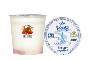 Йогурт (земляника) 3,5% п/с стакан 0,4 кг (ЦарКа)