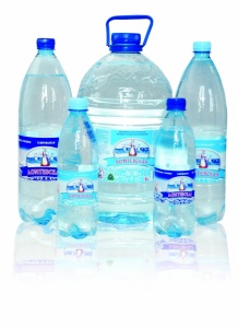 Вода минеральная природная питьевая столовая газированная 0,5 л